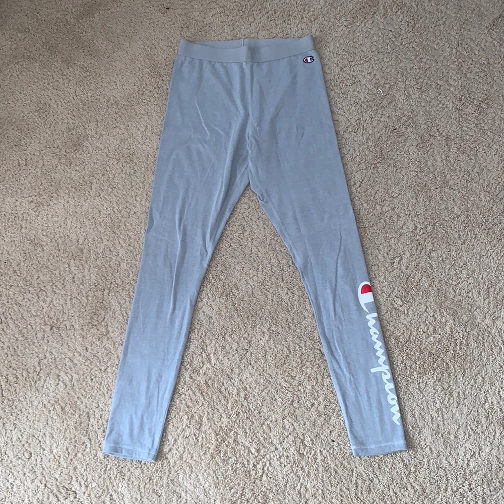 NEVER WORN CHAMPION LEGGINGS!